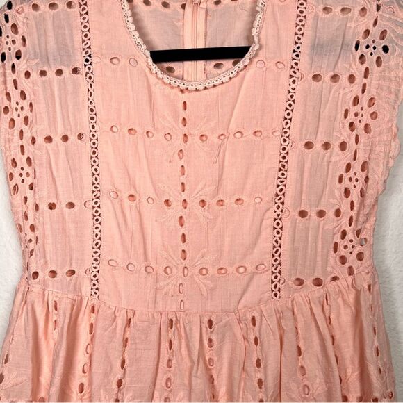 Love Riche pink sleeveless dress 🌺 eyelets 🌺 embroidered 🌺 small - Picture 2 of 7